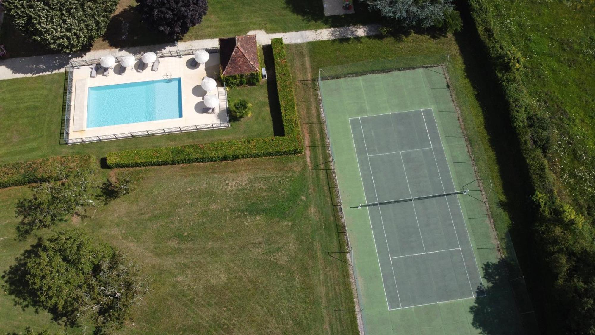 Domaine Jolidetour Climatise, Piscine Et Tennis Prives Ξενοδοχείο Saint-Crépin-et-Carlucet Εξωτερικό φωτογραφία